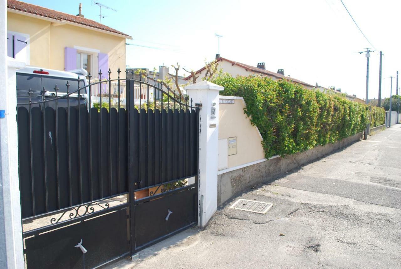 Le Pitchounet Arles Zewnętrze zdjęcie